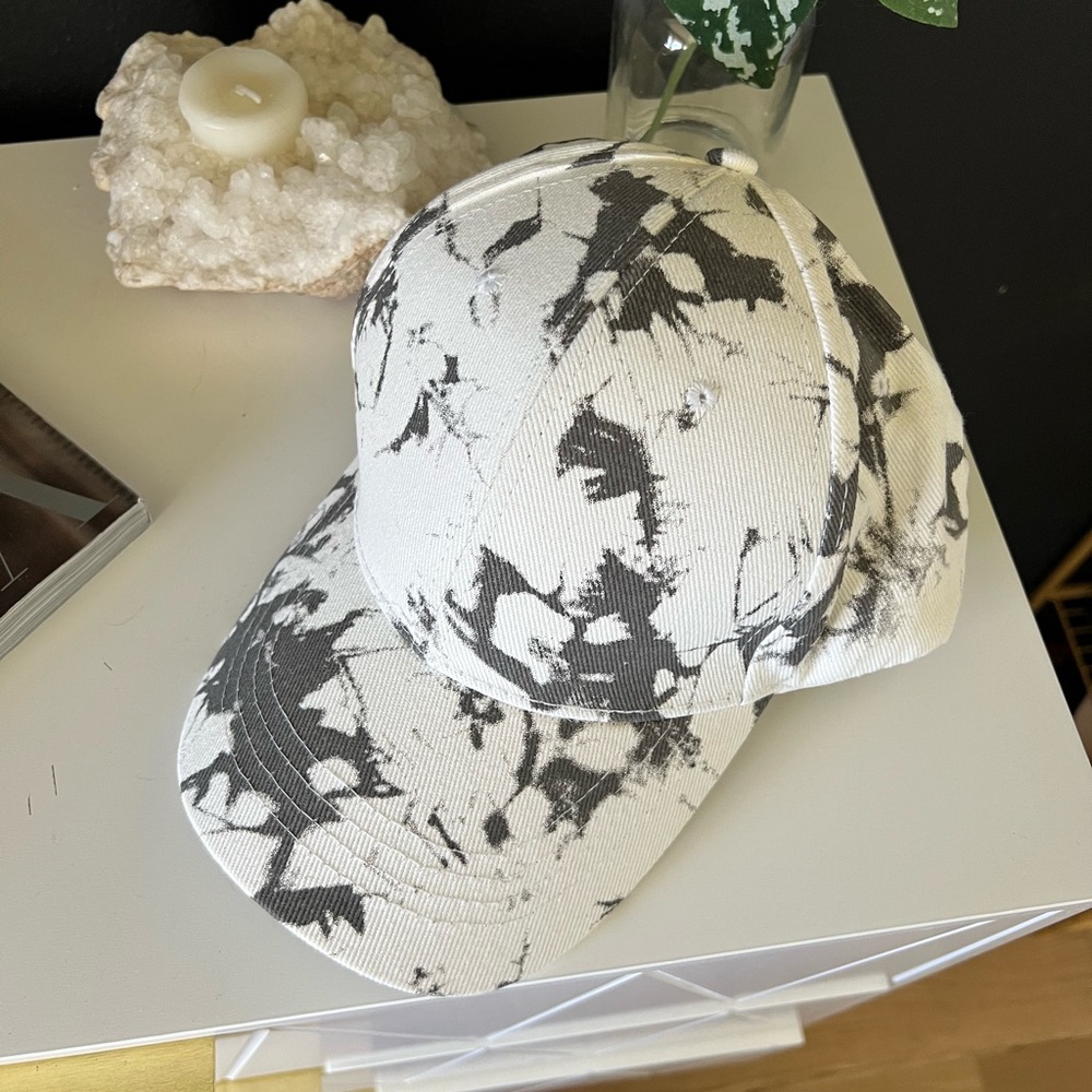 The dye hat